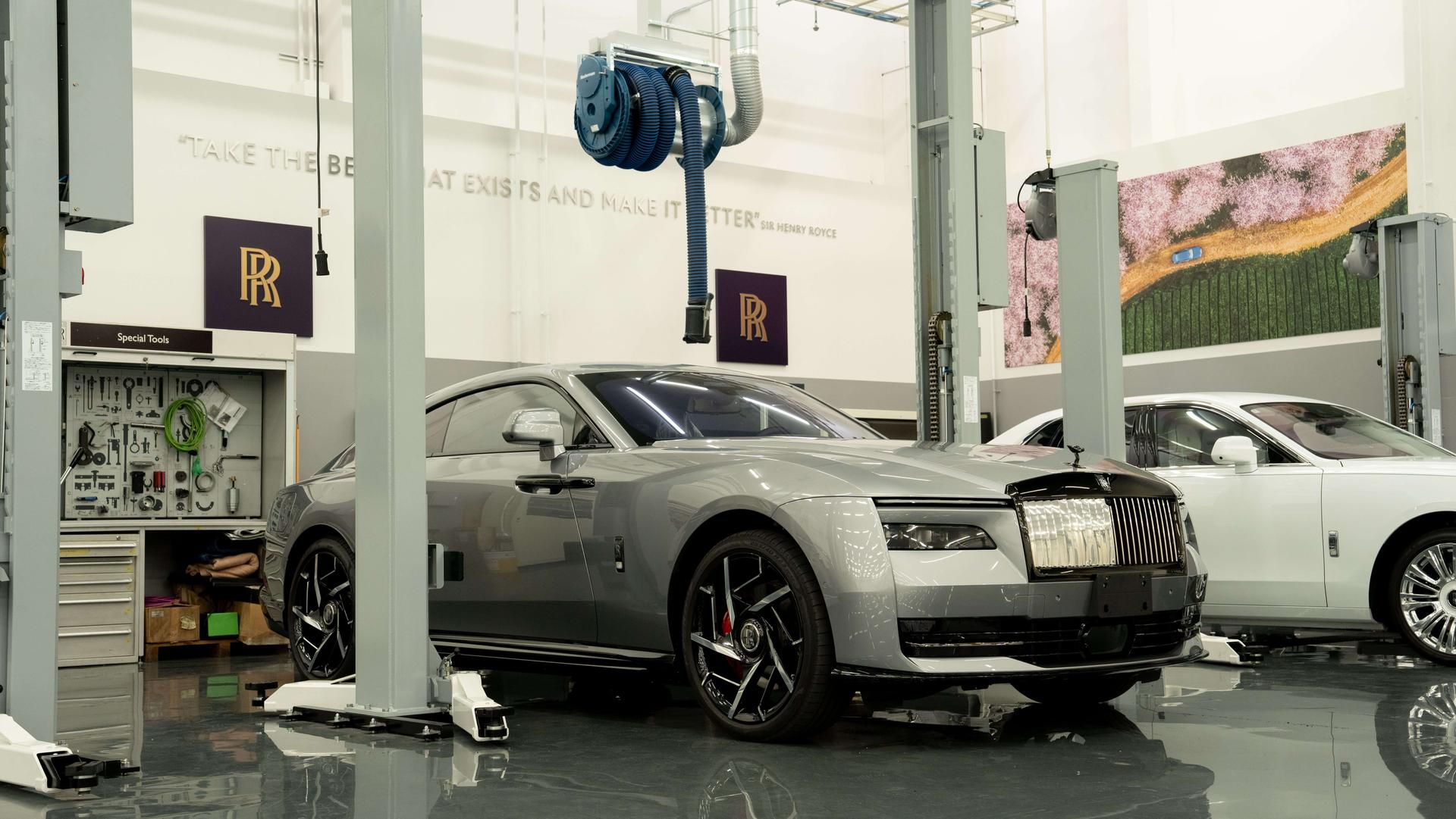 ロールス・ロイス・モーター・カーズ大阪 大阪サービスセンター