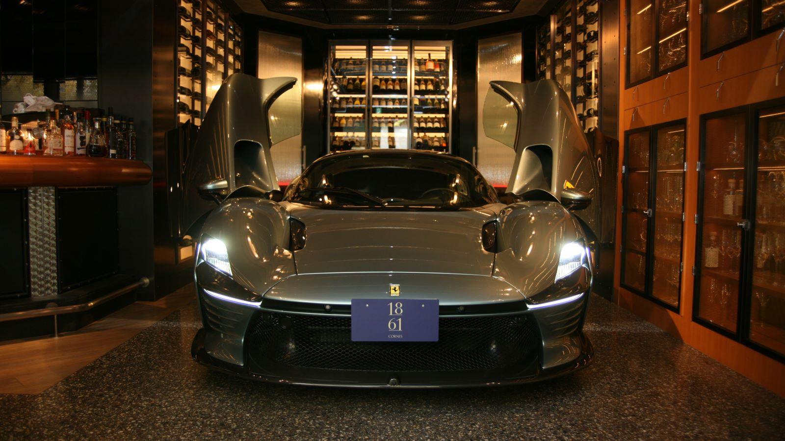 1861」展示車両情報 -December.2024- | CORNES 高級外車・中古車の購入