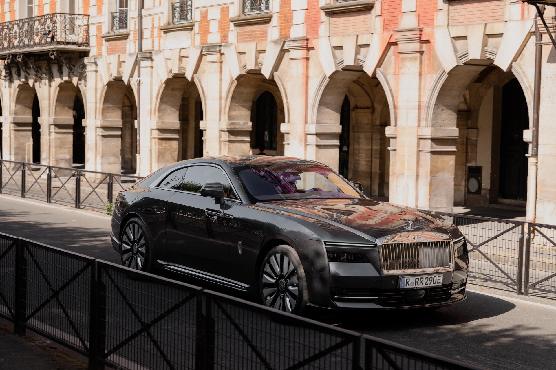 【終了しました】【ロールス・ロイス・モーター・カーズ大阪】EV LIFE 2025 KOBE Produced by ルボラン 特別展示